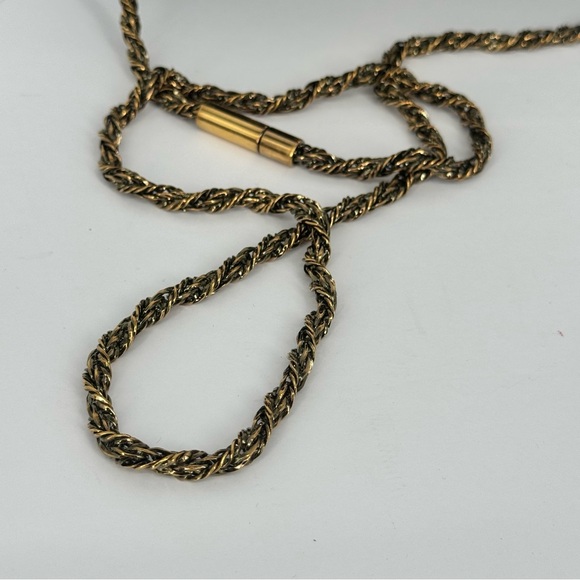 Chloe Elsie Black Leather Crossbody Bag Small Gold Chain Hardware With Dustbag - Picture 14 of 16